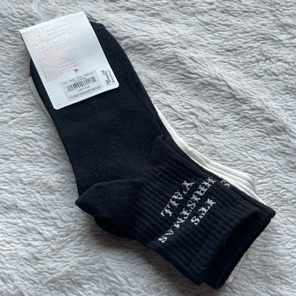 American Eagle nwt Christmas holiday winter boyfriend novelty socks